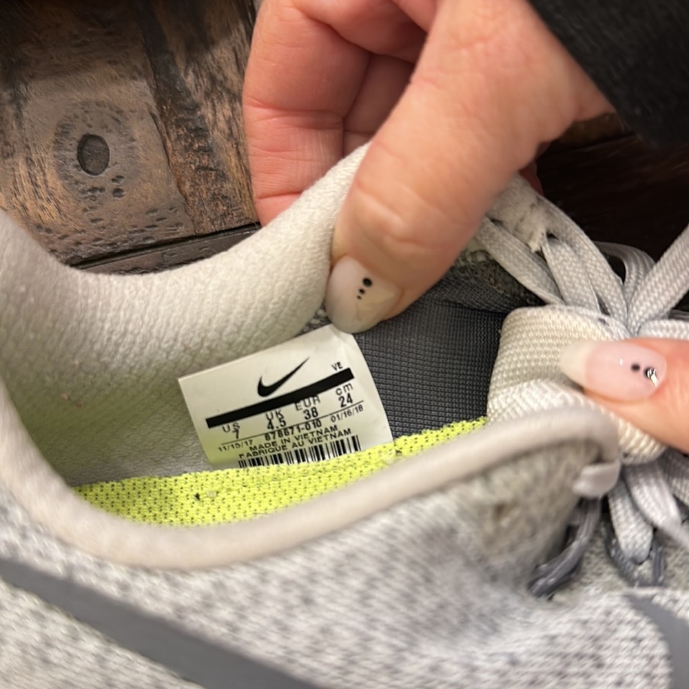 Nike Zoom - Picture 3 of 4